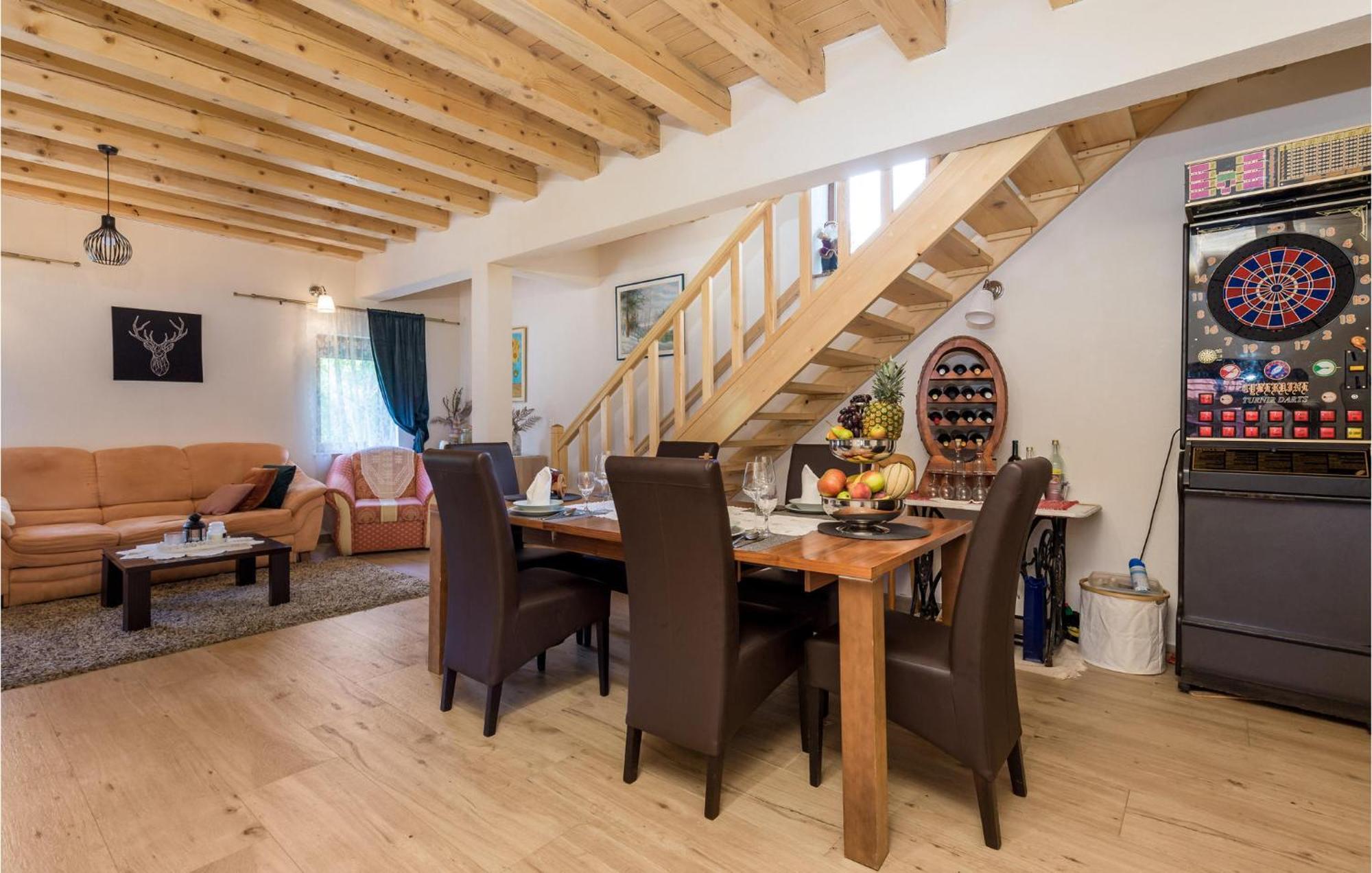 Amazing Home In Vrzici With Jacuzzi Eksteriør billede