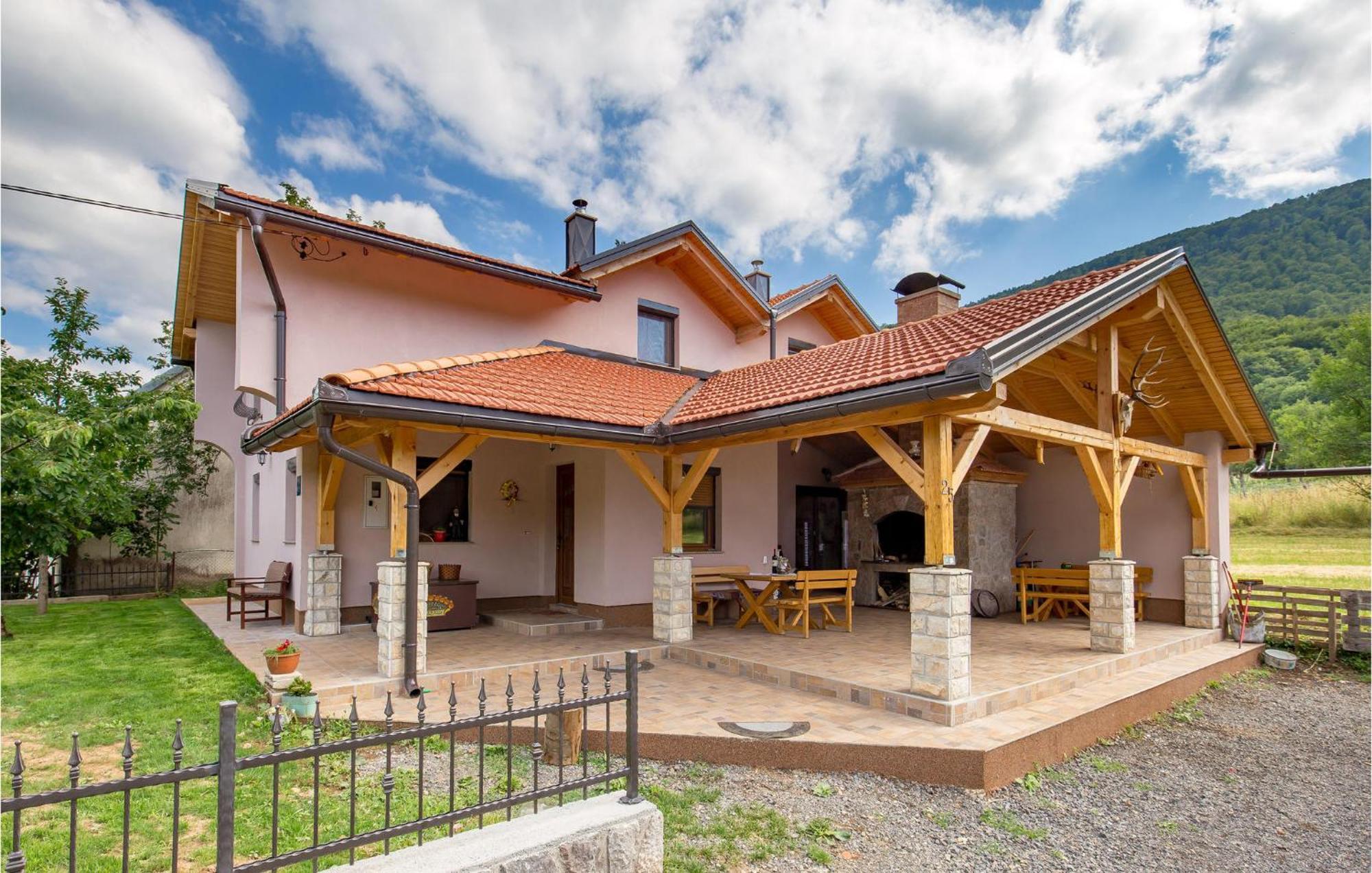 Amazing Home In Vrzici With Jacuzzi Eksteriør billede